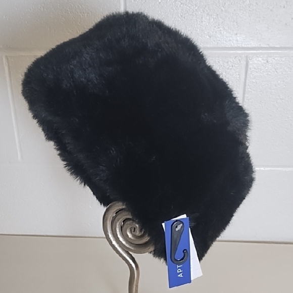 Apt. 9 Black Faux Fur Hat NWT - Picture 11 of 13